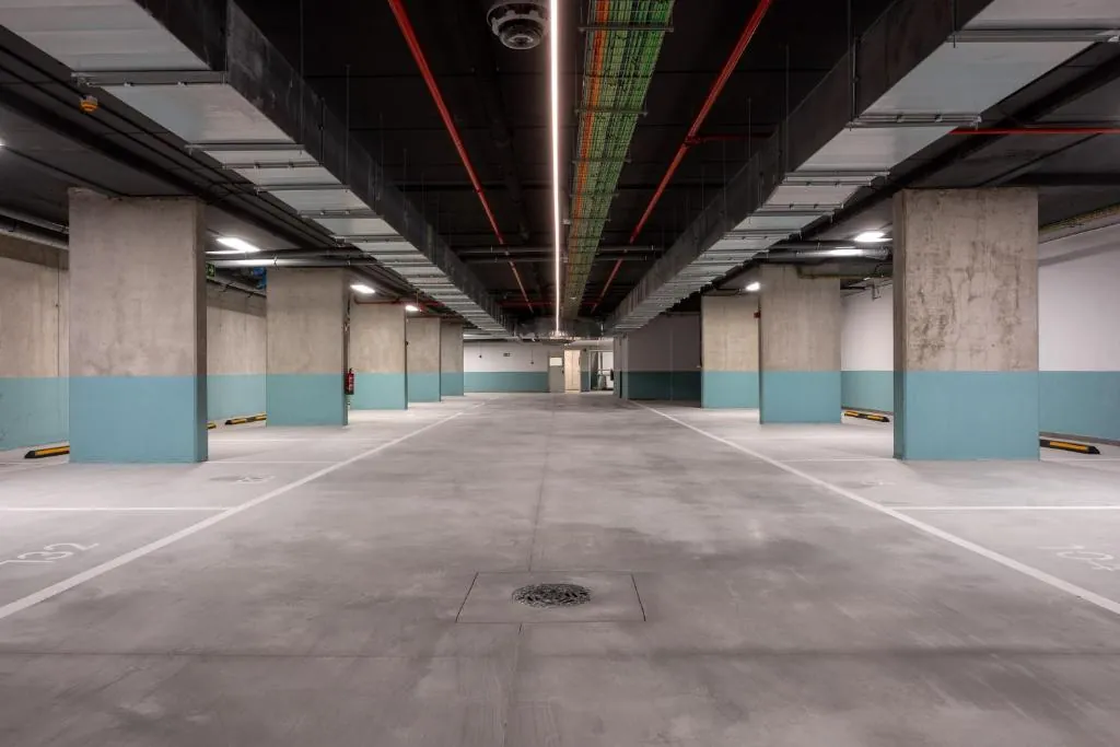 Private underground parking at Living Experience Granada