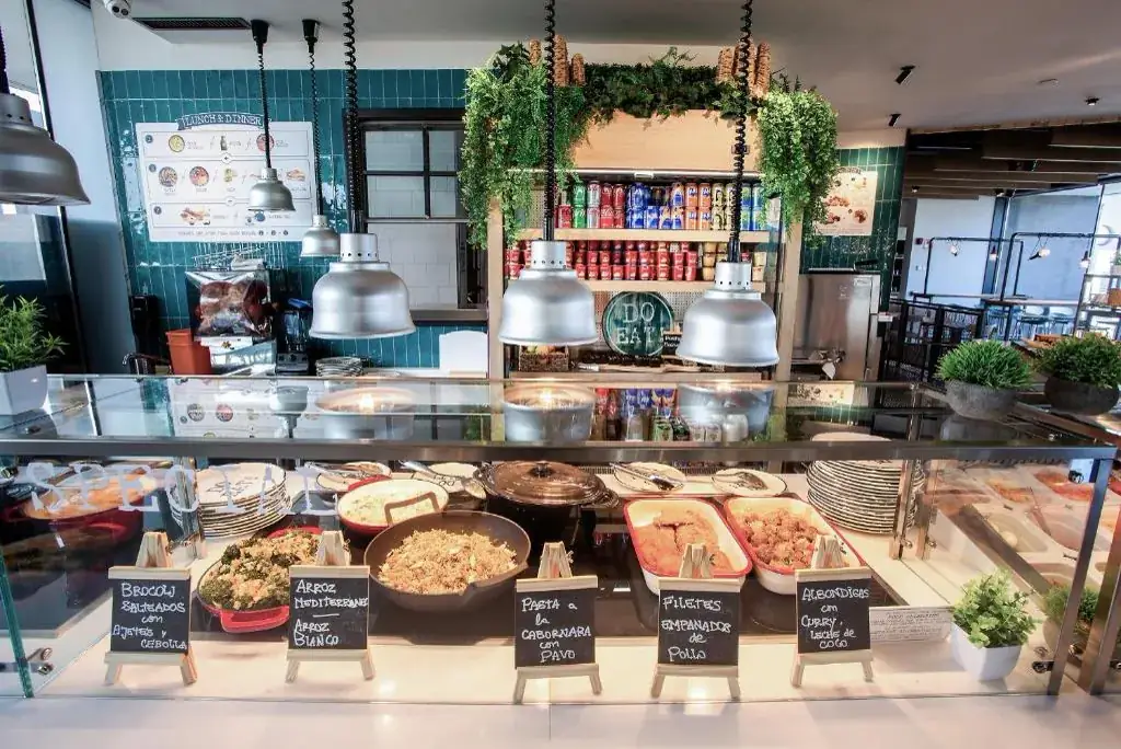 Daily freshly cooked buffet at Living Experience